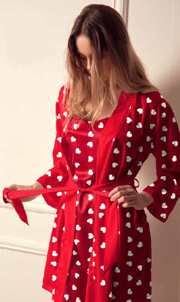 pijama-en-color-rojo
